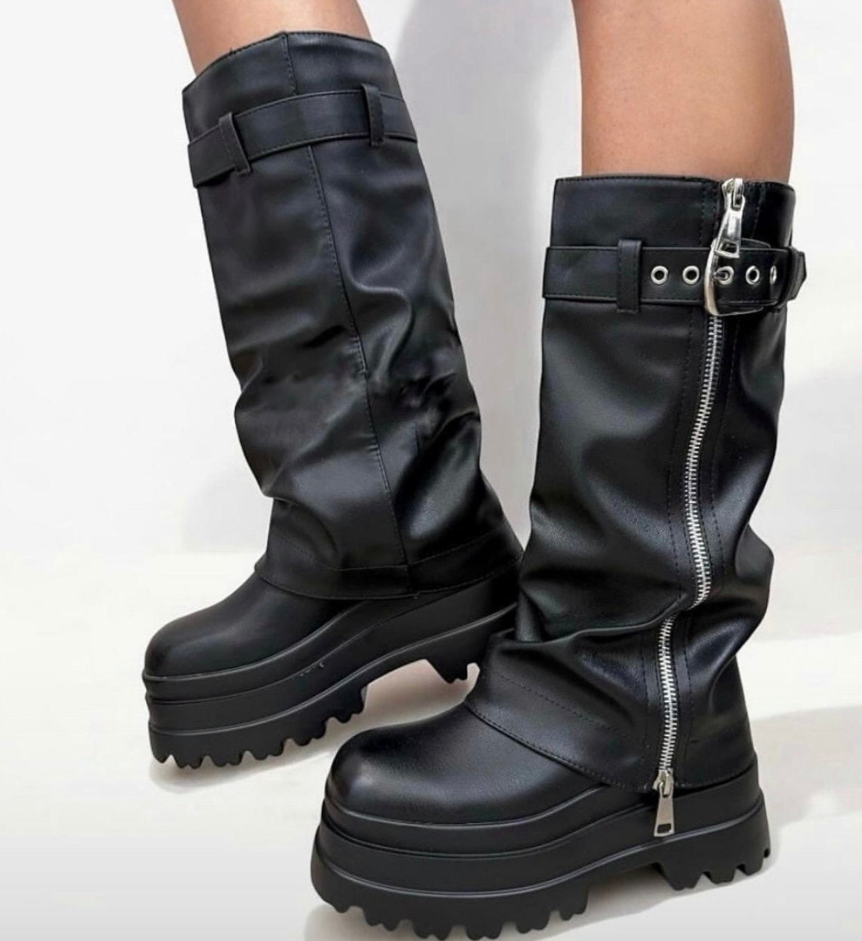 Bota Shark🖤