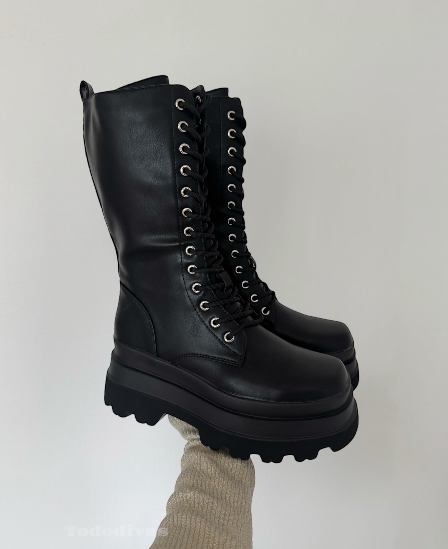 Bota Julia