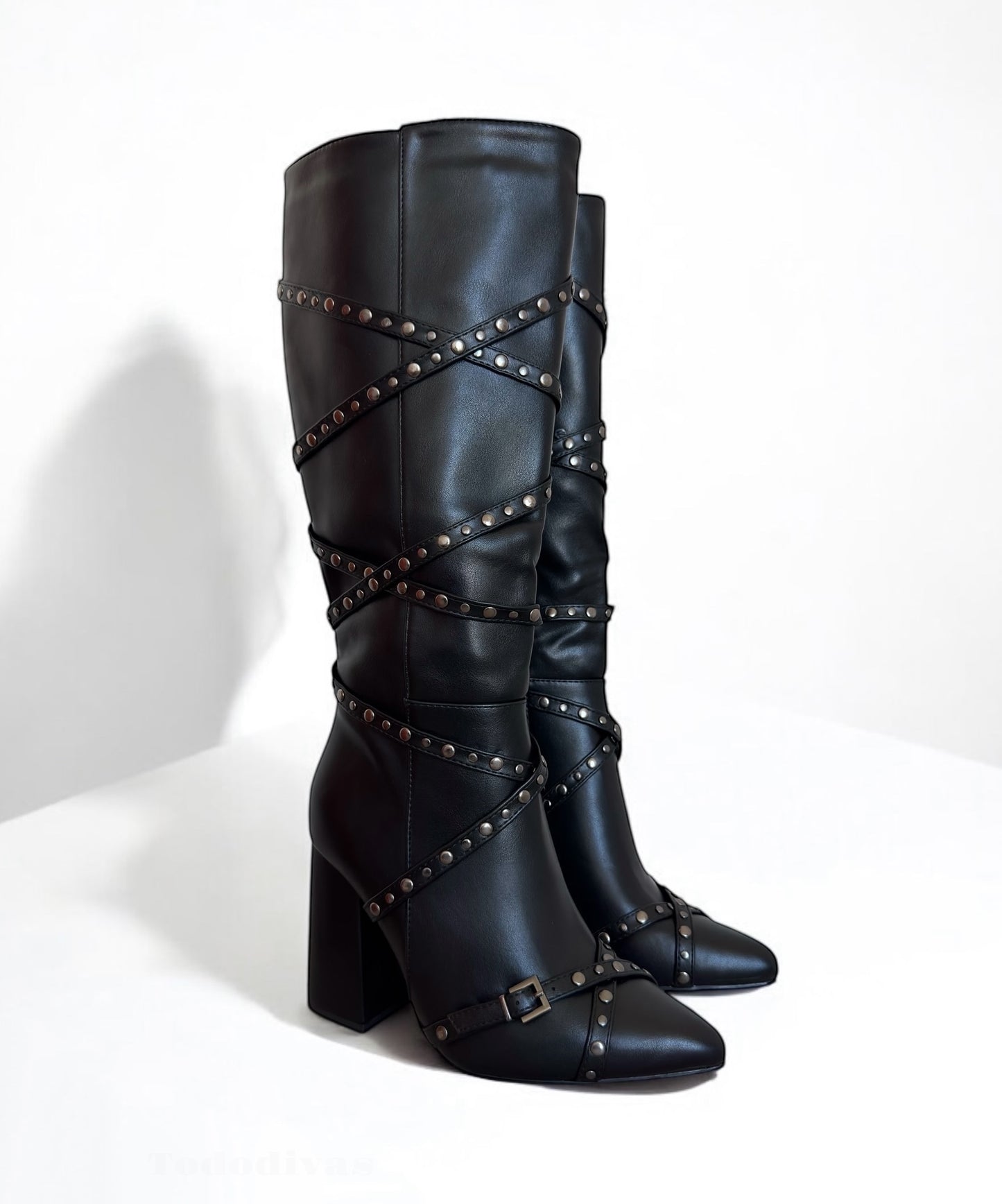 Bota Isadora