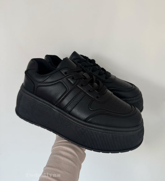 Zapatillas Plataforma Bárbara🖤